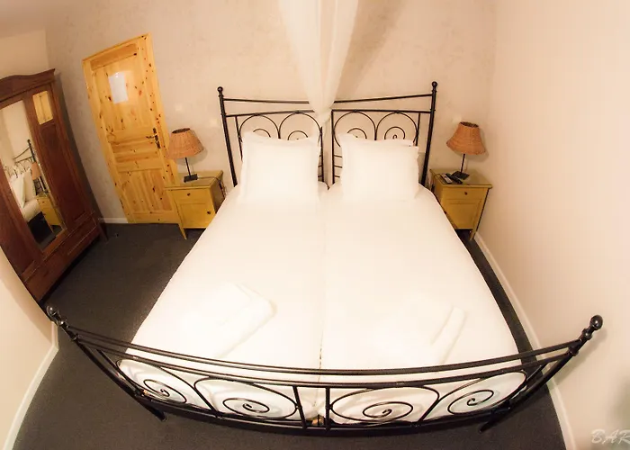 Otel Hotel Dirbach Plage