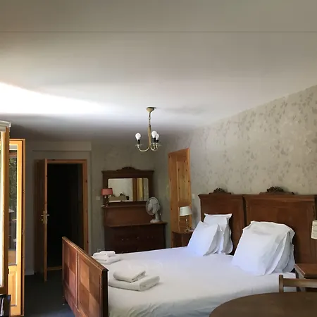 Hotel Dirbach Plage 3*